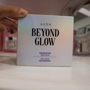 Avon Beyond Glow Gift Set